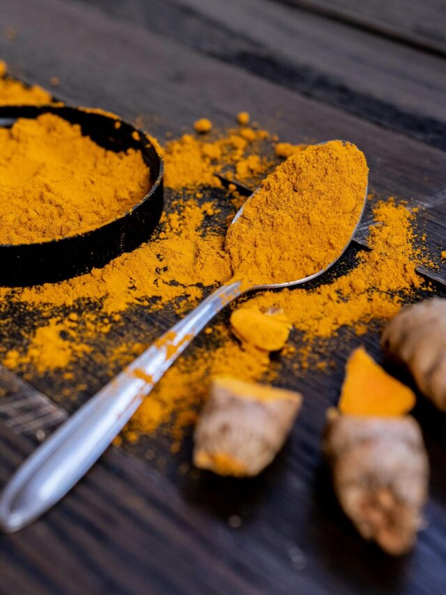 10 Benefits of Turmeric